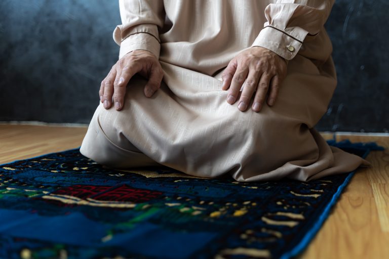 The Conditions of Performing the Salah Right